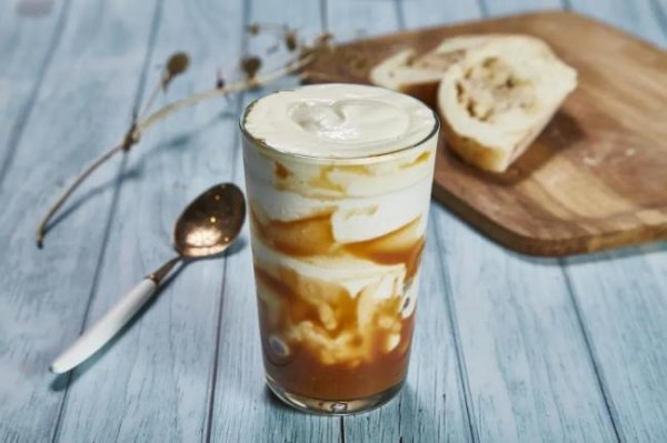 擒牛宝配资 外卖大战下，今夏的奶茶“格外甜”